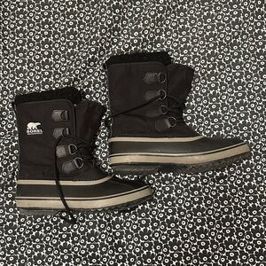 Sorel Caribou Waterproof Winter Boots 9.5 Men/11 Women
